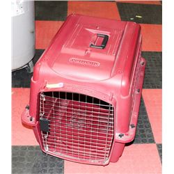 LARGE RED PET CARRIER