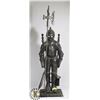 Image 1 : CAST IRON KNIGHT WITH HALBERD FIRE PLACE SET