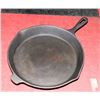Image 1 : 10" CAST IRON FRY