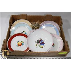 FLAT OF VINTAGE FRUIT DINNER PLATES AND LARGE