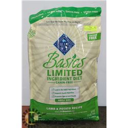 BLUE BUFFALO BASICS GRAIN GREE DOG FOOD LAMB &
