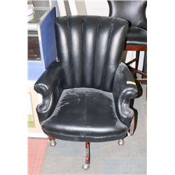 BOUTIQUE BLACK LEATHERETTE OFFICE CHAIR MISSING