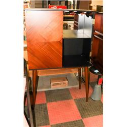 BOUTIQUE VIVIAN BAR CABINET. FURNITURE