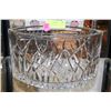 Image 1 : BOAT SHAPED CRYSTAL CENTER PIECE.