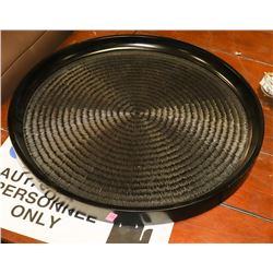 BOUTIQUE TABLE CENTERPIECE