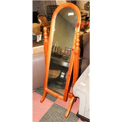 PINE CHEVELLE MIRROR