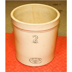 2 GALLON MEDALTA CROCK