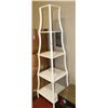 Image 1 : BOUTIQUE WHITE 25X25X83 DESIGNER SHELF