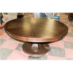 BOUTIQUE LARGE ROUND PEDESTAL KITCHEN TABLE