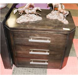 BOUTIQUE 3 DRAWER NIGHT STAND WITH SILENT