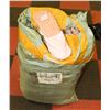Image 1 : CASE OF SLIPPERS