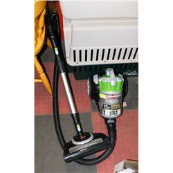 BISSELL POWER GROOM MULTI-CYCLONIC VACUUM