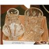 Image 1 : LOT OF 4 CRYSTAL AND CUT GLASS VASES
