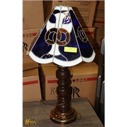 VINTAGE STAINED GLASS LAMP.