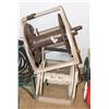 Image 1 : LOT OF 2 HOSE REELS