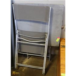 METAL TABLE WITH CHAIR