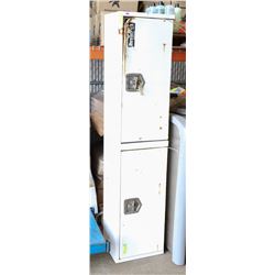 TOOL WHITE TRUCK BOX