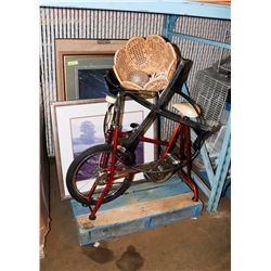 PALLET OF UNCLAIMED MERCHANDISE