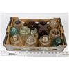 Image 1 : BOX OF VARIOUS INSULATORS.