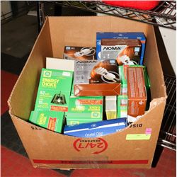 BOX OF ASSORTED LIGHT BULBS.