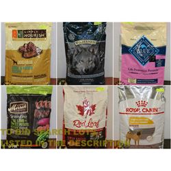 FEATURED PET FOOD AND ACCESSORIES