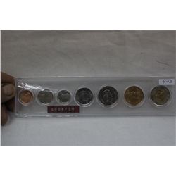 Canada Coin Set (1)