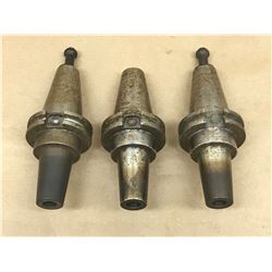 (3) COMMAND C4Y3-0500 CAT 40 TOOL HOLDER