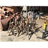 Image 1 : APPROX 14 ASSORTED SCREW & PIN JACKS