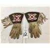 Image 7 : Early 1900s Beaded Gauntlets