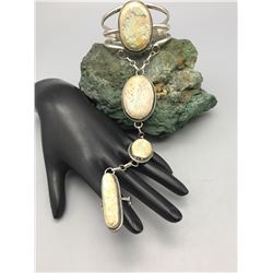 Nice Contemporary Slave Bracelet