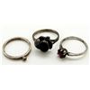 Image 2 : 3 MARKED STERLING SILVER RINGS SIZE 6