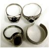 Image 2 : LOT OF FOUR STERLING RINGS WITH ONXY