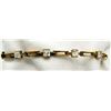 Image 1 : 7 INCH ANTIQUE STERLING LINK BRACELET WITH