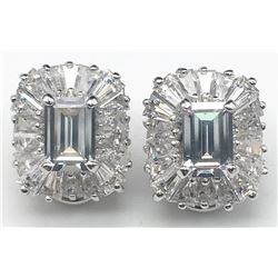 GORGEOUS PAID OF STERLING EARRINGS WITH