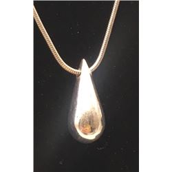 STERLING NECKALCE WITH TEARDROP PENDANT