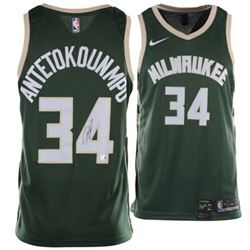 Giannis Antetokounmpo Signed Milwaukee Bucks Nike Jersey (Fanatics Hologram)
