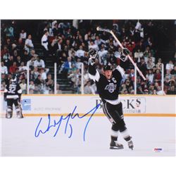 Wayne Gretzky Signed Los Angeles Kings 11x14 Photo (PSA Hologram)