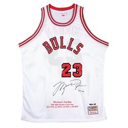 Michael Jordan Signed Chicago Bulls Rookie Year Highlight Stat Jersey (UDA COA)