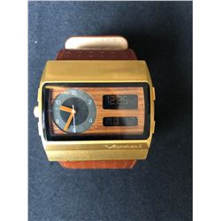 MEN'S VESTAL WRIST WATCH