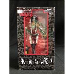 Diamond Select Femme Fatales Kabuki Navi’s Mack Statue