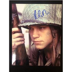 MATT DAMON SIGNED SAVING PRIVATE RYAN 8 X 10