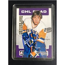 WENDEL CLARK SIGNED IN THE GAME HEROES & PROSPECTS HOCKEY CARD