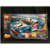 Image 1 : LEGO 42077 Technic Rally Car