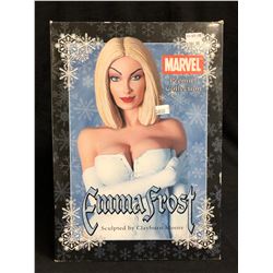 LIMITED EDITION MARVEL PREMIER COLLECTION EMMA FROST SCULPTURE (772/3000)