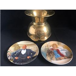 COLLECTIBLES LOT (KNOWLES FINE CHINA PLATES...)