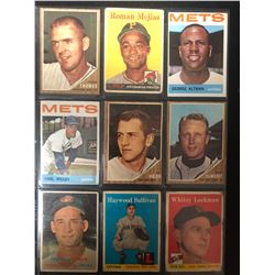 VINTAGE BASEBALL CARD LOT