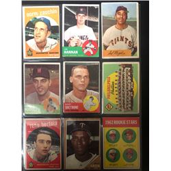 VINTAGE BASEBALL CARD LOT