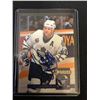 Image 1 : DOUG GILMOUR SIGNED 1994 DONRUSS HOCKEY CARD
