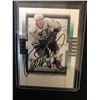 Image 1 : TEEMU SELANNE SIGNED HOCKEY CARD