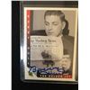 Image 1 : BOBBY HULL SIGNED ULTIMATE HOCKEY TRADING CARD